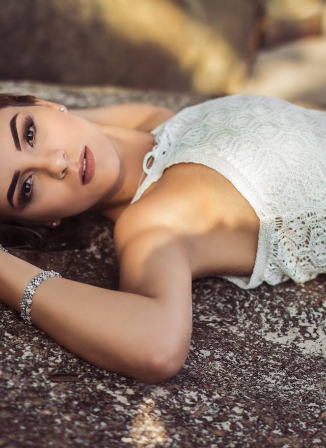 Feminino de Dayane Darros