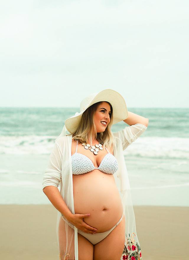 Gestante de Loana à espera de Gustavo