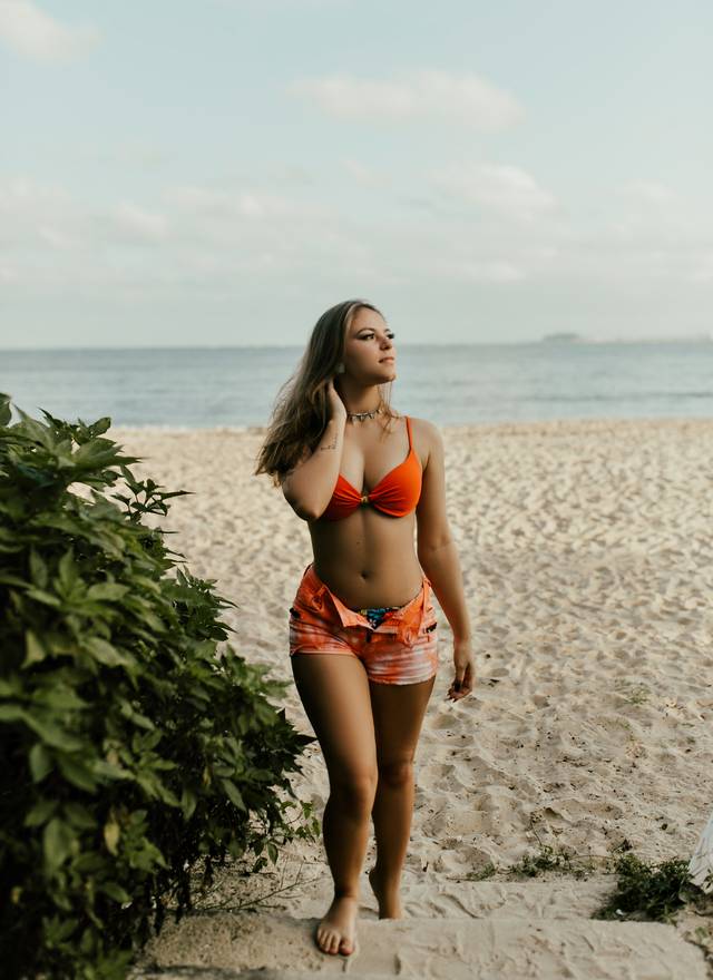 Feminino de Anna Moraes