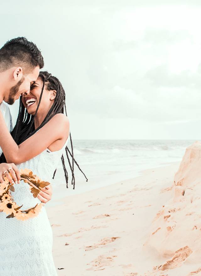 ENSAIO DE CASAL de Ensaio Pré-Wedding em Trancoso | Henrique + Juliana |