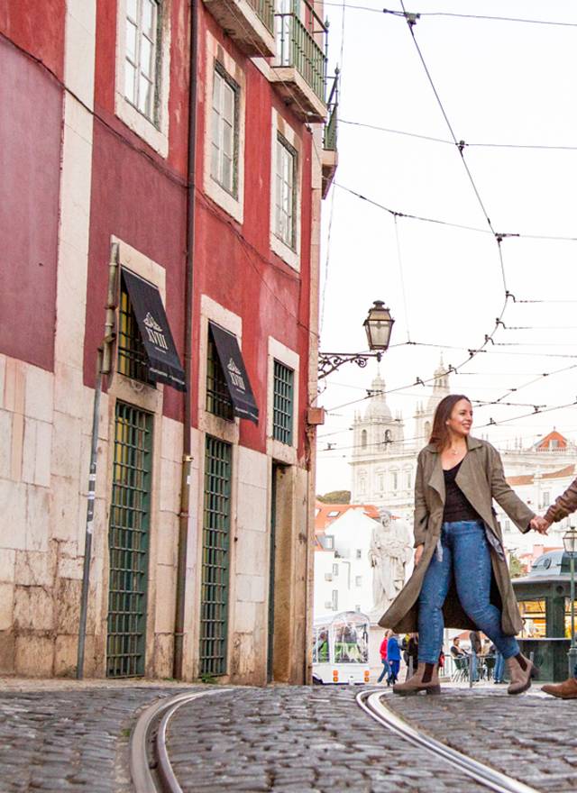 Prewedding de Jessica & José - Alfama Lisboa