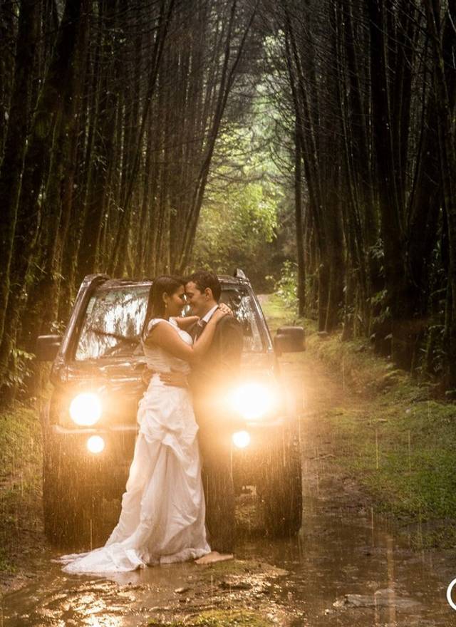 Trash it de Trash the Dress - Pamela & Tiago
