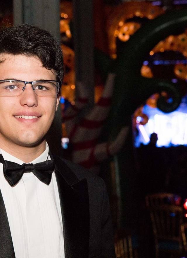 Outros de Formatura - Tato Cafasso