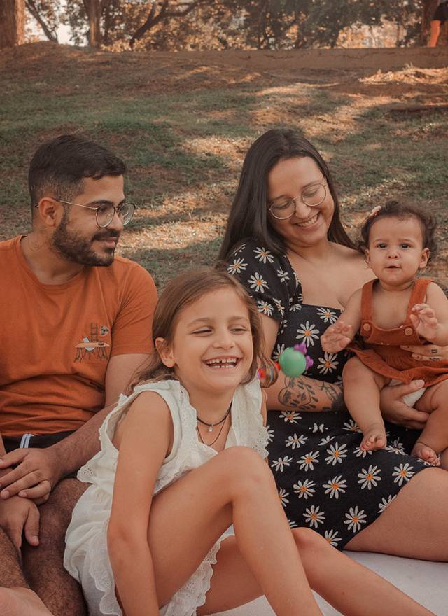 Família de Bruna, Miguel, Mia e Flora