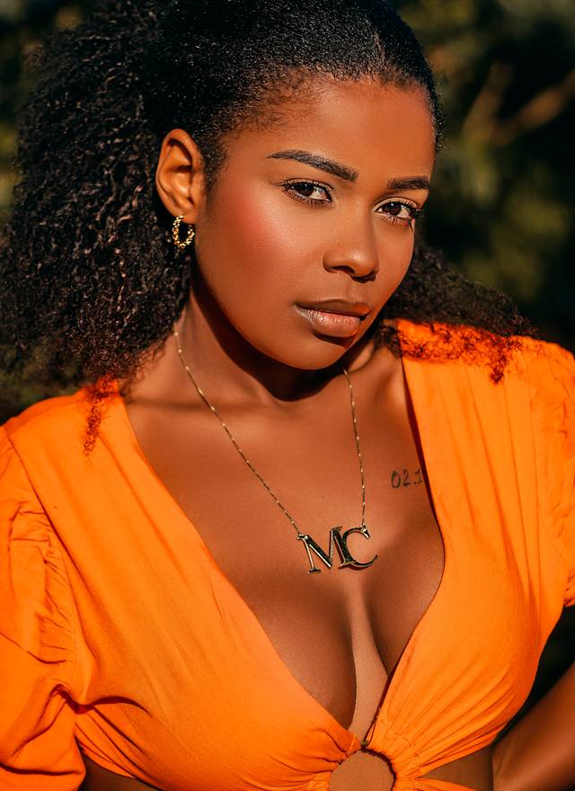 Feminino de Monnie Caroline