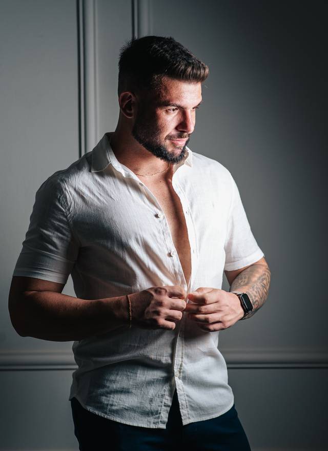 Estúdio/Corporativo de Ensaio em Estúdio Henrique Fischer