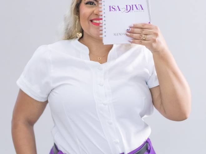Ensaio Corporativo de Isa Diva Designer