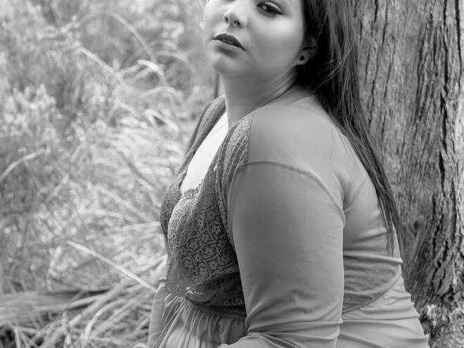 Ensaio Plus Size de Ensaio Sensual Geovana - Ar Livre