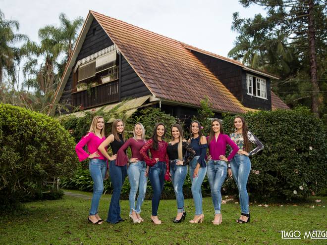 Book Externo de Candidatas da XXXI Fecol 