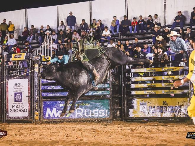 Eventos  de 30º Festa do Peão Torixoreu - Sexta Feira