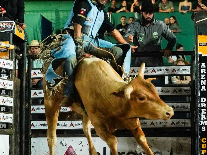 Eventos  de Expodiamantino 2025 - Quinta Feira