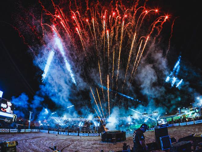 Eventos  de ÚLTIMA NOITE EXPOCLARA