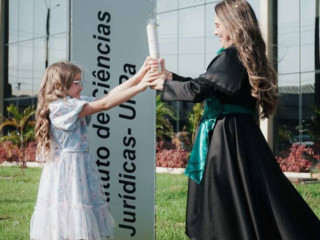 FORMATURAS de Solenidade Jannaina Beviláqua