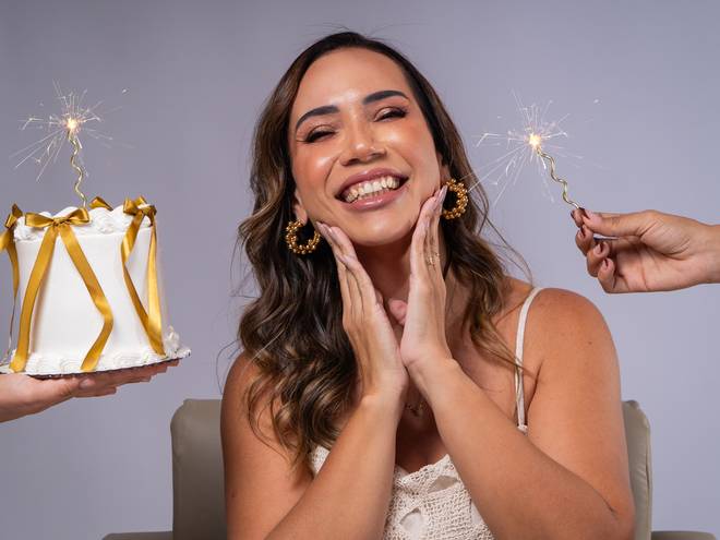 ANIVERSÁRIO de LÍVIA HENRIQUE