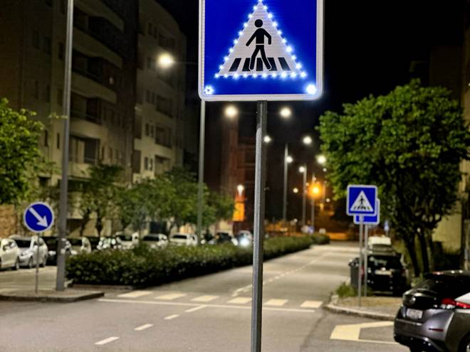 Sinalização de Sinal H7 com Leds e alimentação solar