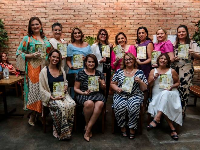 Corporativo de Lançamento livro pratique mesa posta