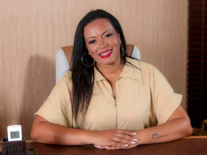 Retrato Corporativo de Cida Sousa