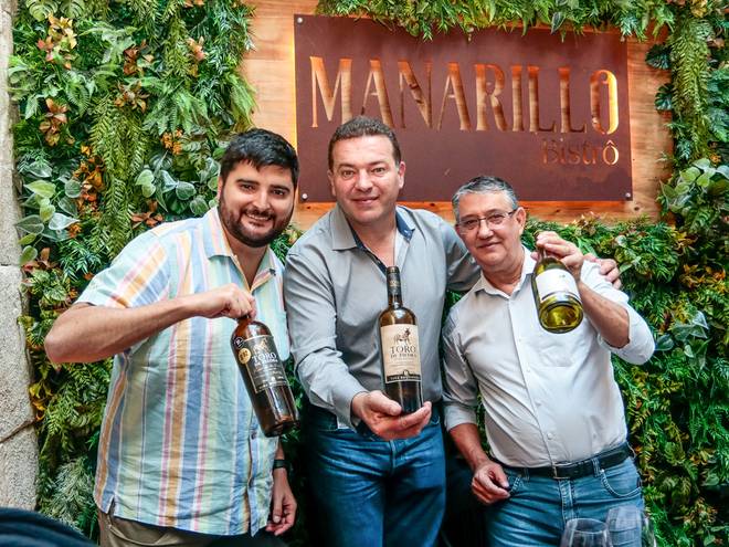 Evento de Entre Aromas e Brindes: A Noite da Degustação no Manarillo Bistrô