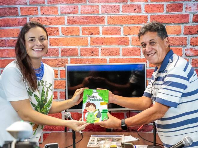 Podcast de Tampinhas do Futuro: A Menina dos Reciclados e o Poder de Transformar Histórias