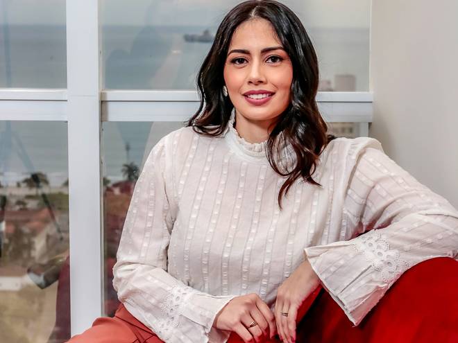 Retrato Corporativo de Retrato com Propósito: Dra. Vanessa e a Imagem da Confiança