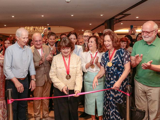 Evento de Abertura da FLIS no Hotel Parque Balneário | Fotografia Profissional para Eventos Corporativos e Culturais em Santos