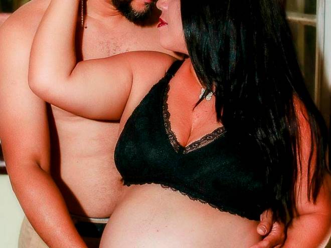 Gestante de Ensaio de Gestante e Família - Fotografia Externa em São Vicente