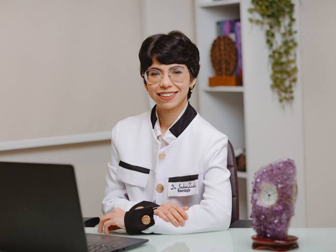 RETRATO de Dra. Izadora Zaiden