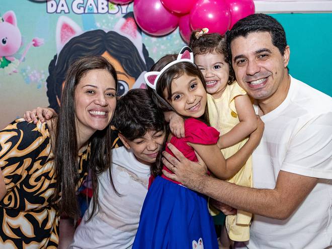 Festa infantil de PÉROLA FEZ 6!