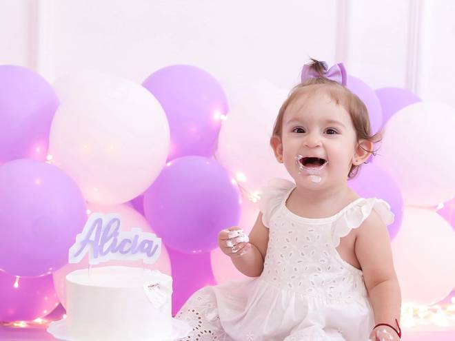 Smash the Cake or Fruit de Alicia Andrade
