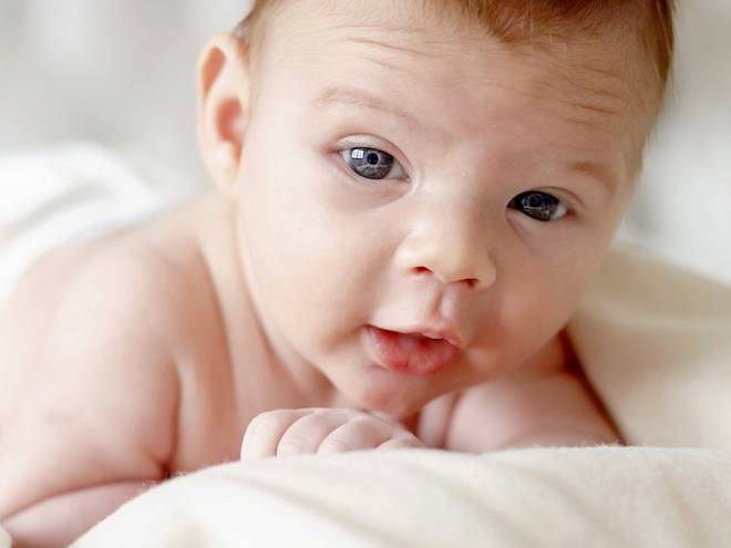 Newborn de Adriano Nunes