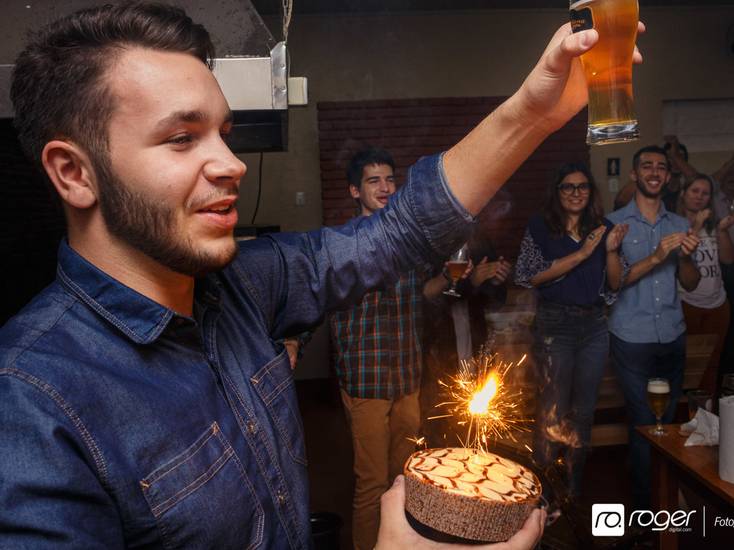 Evento de Aniversário de Pedro