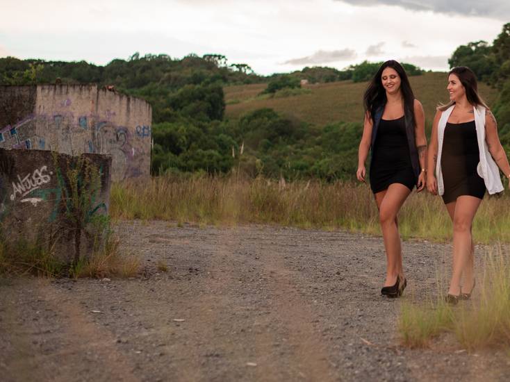 Família / Gestante de Ensaio Lohrana e Iohrana Rohrbacker - Irmãs Gêmeas 