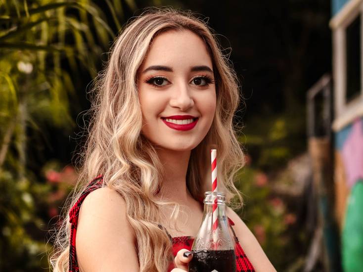 15 Anos de Ensaio Coca-Cola by Melissa