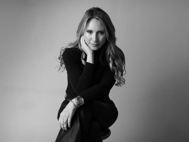 Business headshots of Michelle Mega Exclusive