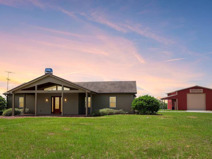 Rural Acreage Real Estate Photography of 4.54 Acres of Possibility in Haines City