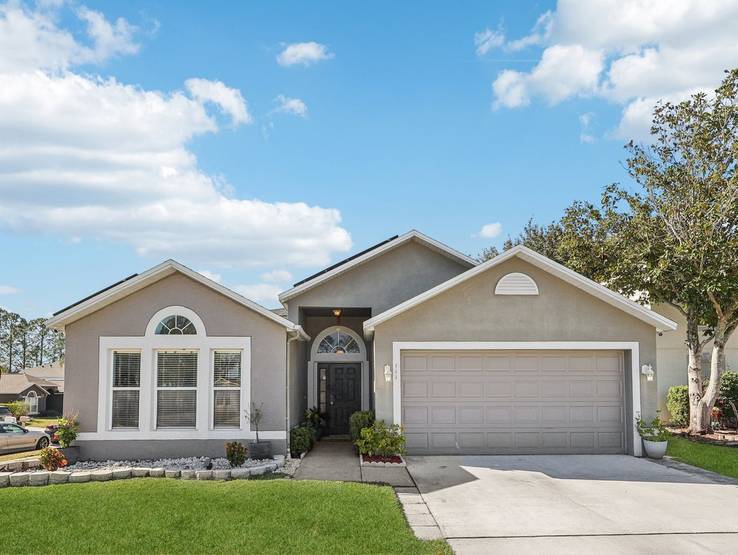 Real Estate Photography of Elgin Boulevard Residence