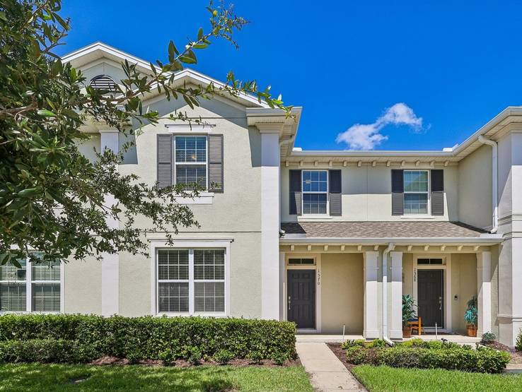 Real Estate Photography of Turtle Creek Townhome