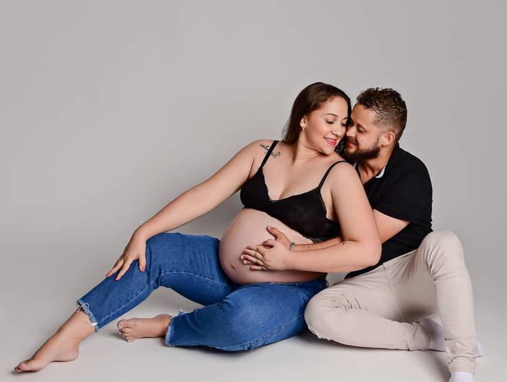 GESTANTE de Á ESPERA DE HADASSA E ASAF 