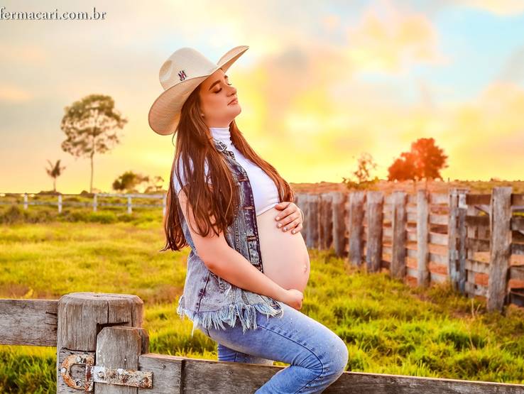 GESTANTE de Á ESPERA DE SAMUEL VITÓRIO 