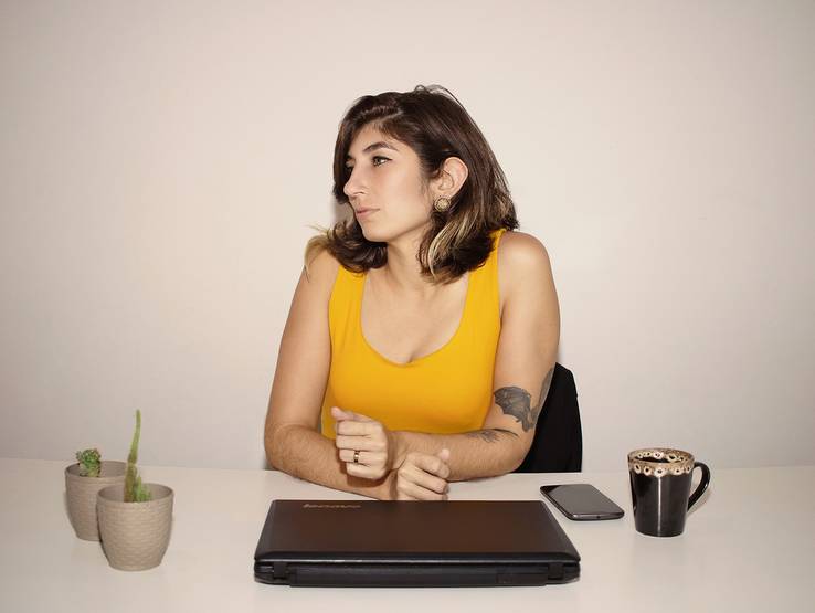 Corporativo de Verônica