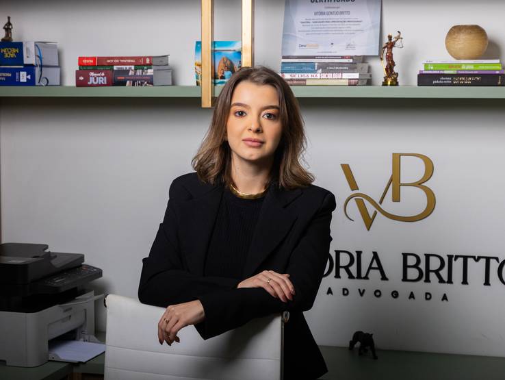 Retrato corporativo de Vitoria Britto e Douglas