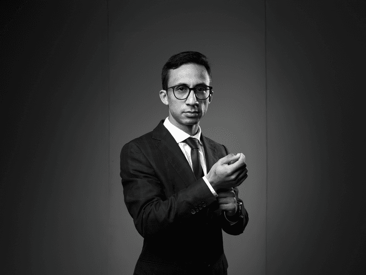 Retrato corporativo de Dr. Bruno