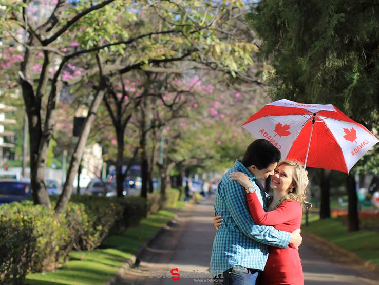 Pré Wedding de PRÉ WEDDING NA PRAÇA DA LIBERDADE