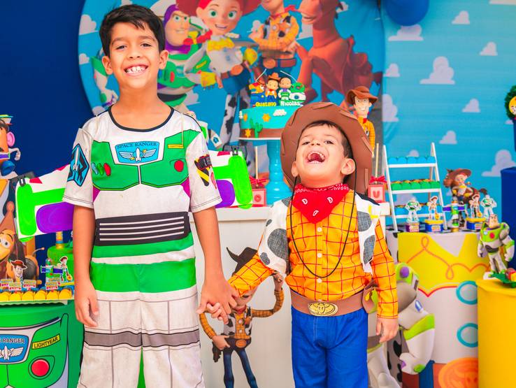 Aniversário Infantil de 8 Anos do Nicolas e 3 Anos do Gustavo