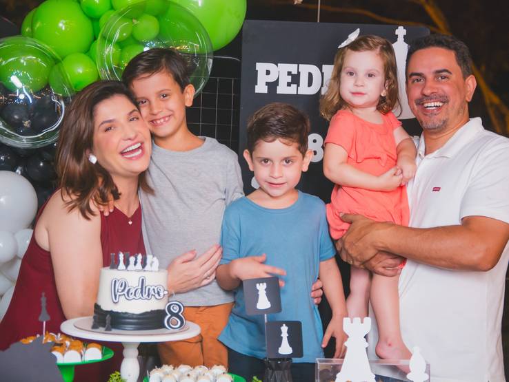 Aniversário Infantil de 8 Anos do Pedro