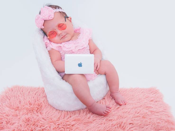 NewBorn de NewBorn Livia