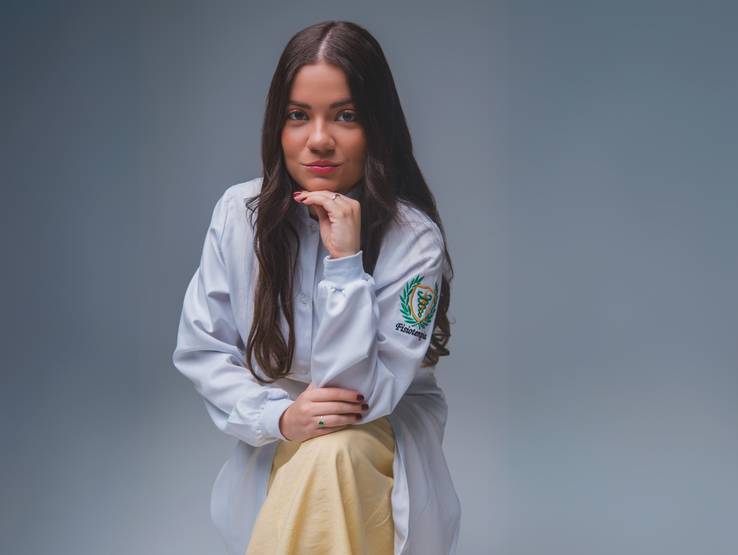 Ensaios de Corporativo Barbara Delmuntes