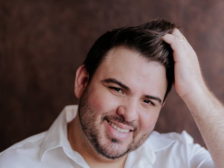 Posicionamento de Imagem de RETRATOS E LIFE STYLE PARA MARCELO BISCALCHIM