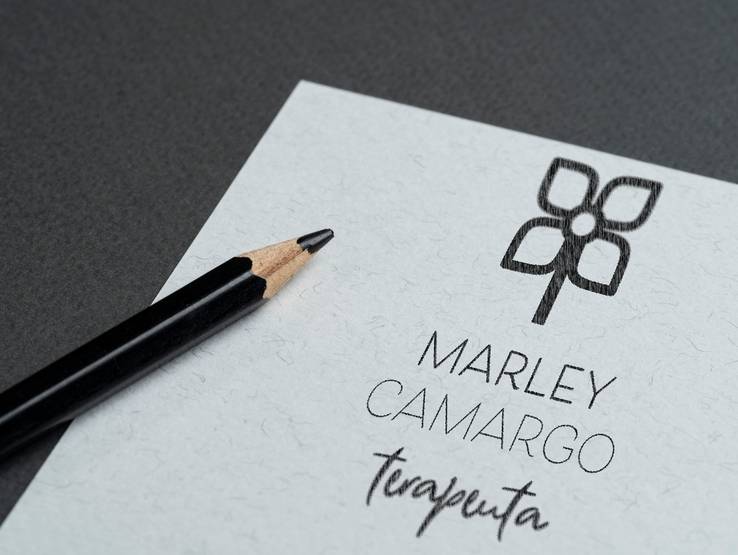 Marcas e Branding de IDENTIDADE VISUAL PARA MARLEY CAMARGO