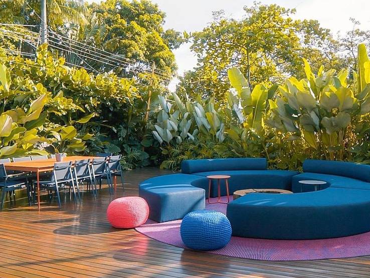 CASAS EM CONDOMÍNIO de VENDO LINDA MANSÃO NO LITORAL NORTE 